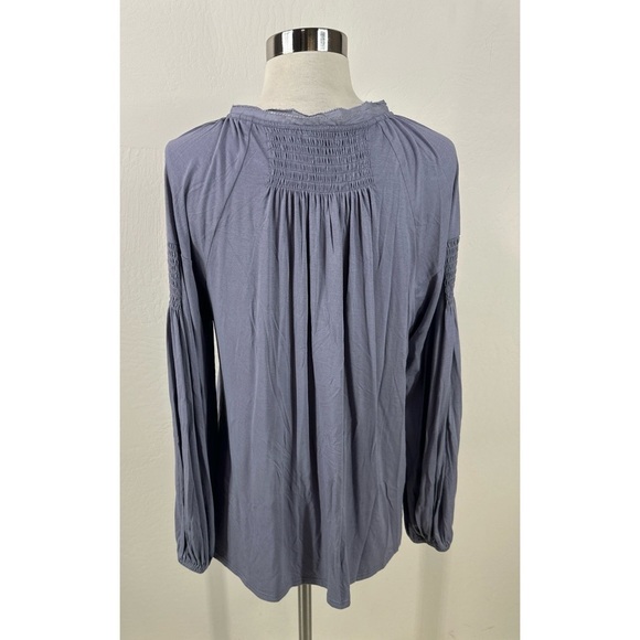 Gimmicks by BKE Embroidered Long Sleeve Tunic Top - Picture 2 of 12